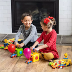 Set Jucarie interactiva cu 10 Baloane, Dispozitiv Lansator pentru Umflarea Baloanelor, 2 x Masina aerodinamica, ROPET - imagine 8